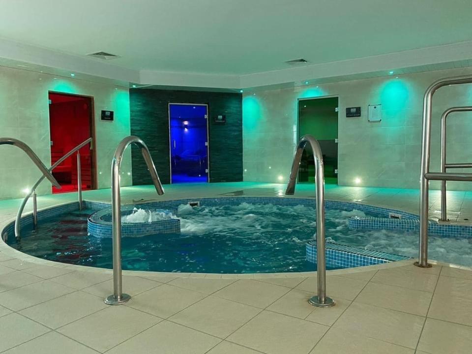 Number 57 Brynteg Hotel Caernarfon Ngoại thất bức ảnh